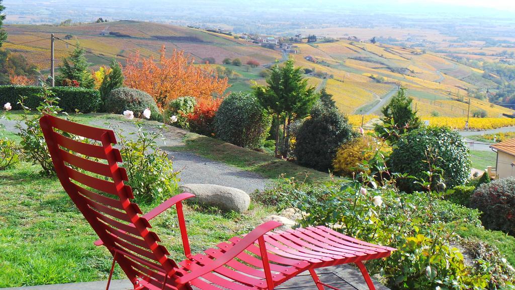 Le Balcon Du Fetre Bed & Breakfast Chiroubles Bagian luar foto